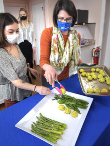 Cooking up Veggies in the WIC Kitchen